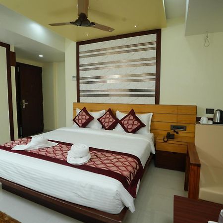 Urban Suites Bhubaneswar Exterior photo