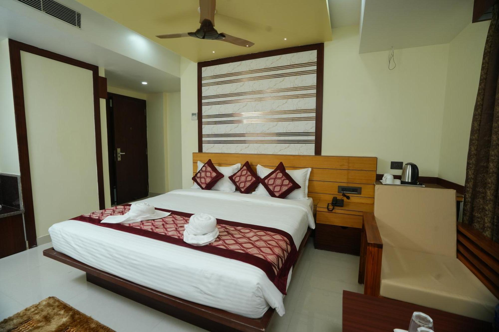 Urban Suites Bhubaneswar Exterior photo