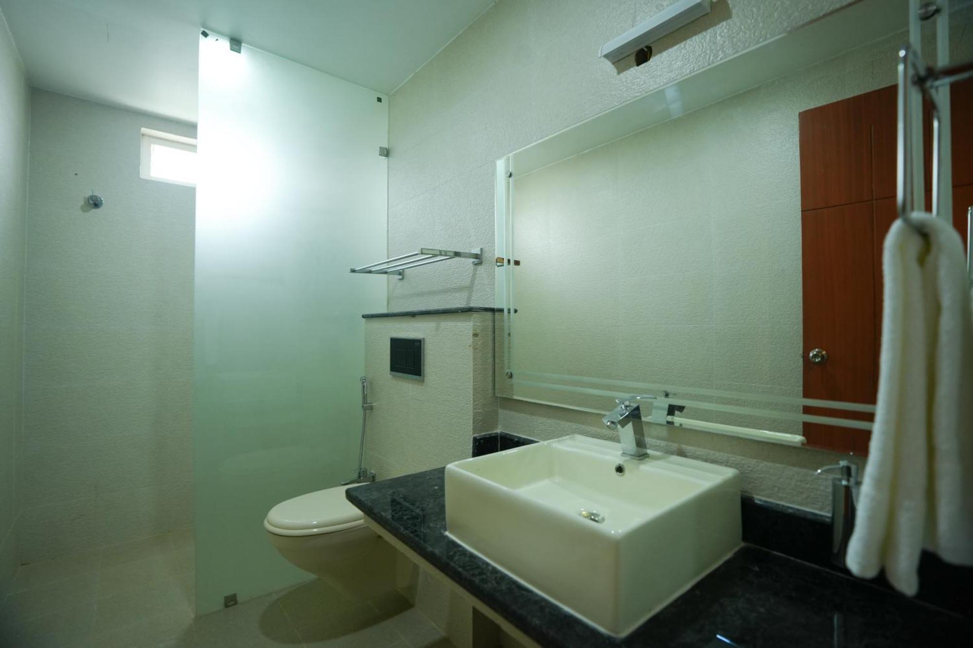 Urban Suites Bhubaneswar Exterior photo
